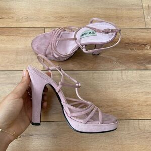 Vintage Steve Madden suede heels